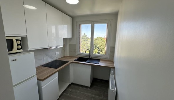 Logement tudiant T3 à Bobigny (93000)