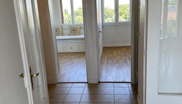 Logement tudiant T3 à Bobigny (93000)