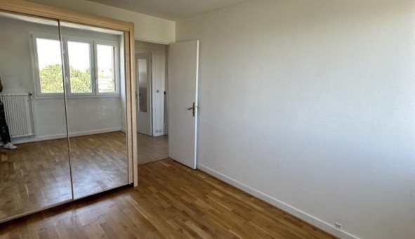 Logement tudiant T3 à Bobigny (93000)