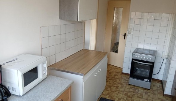 Logement tudiant T3 à Bondeval (25230)