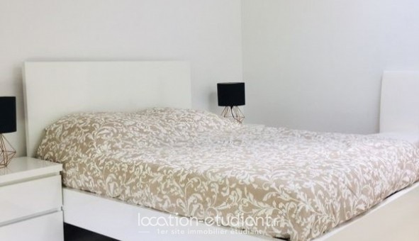 Logement tudiant T3 à Bordeaux (33300)