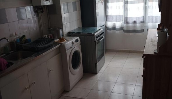 Logement tudiant Location T3 Vide Boussy Saint Antoine (91800)