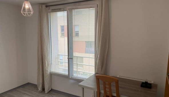 Logement tudiant T3 à Brtigny sur Orge (91220)