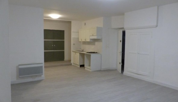 Logement tudiant Location T3 Vide Brignoles (83170)