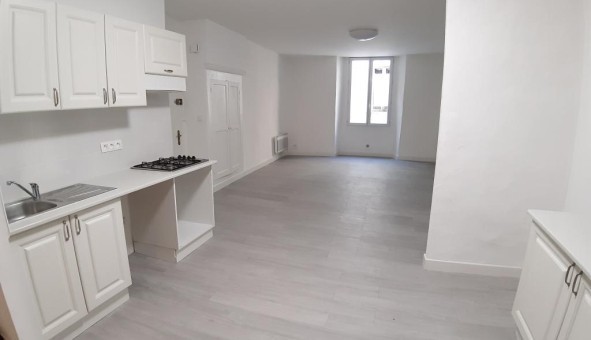 Logement tudiant T3 à Brignoles (83170)