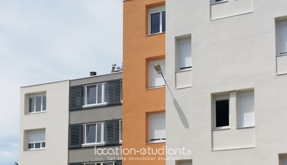 Logement tudiant T3 à Carpentras (84200)