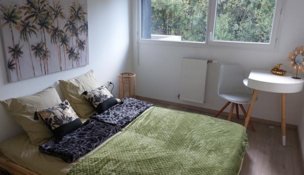 Logement tudiant T3 à Cenon (33150)