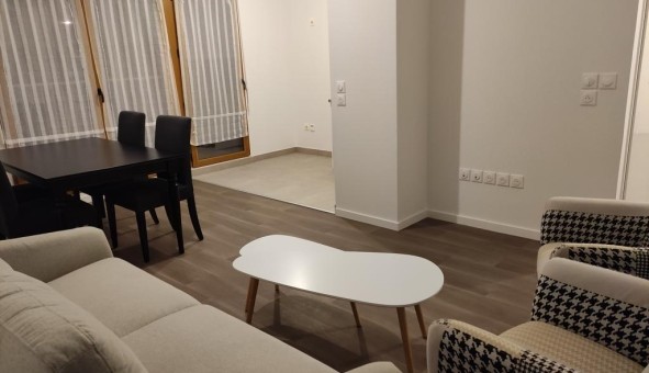 Logement tudiant Location T3 Vide Champs sur Marne (77420)