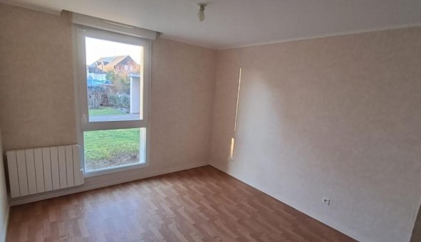 Logement tudiant T3 à Chanteau (45400)