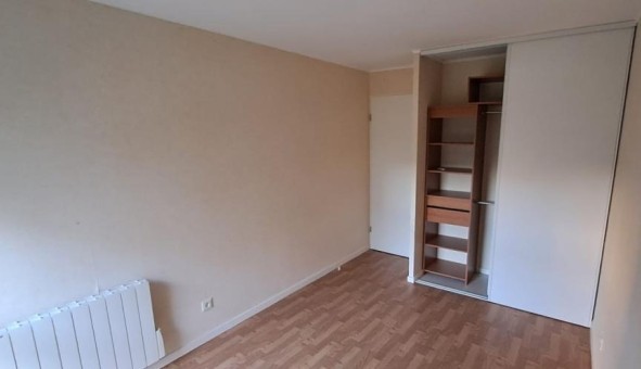 Logement tudiant T3 à Chanteau (45400)