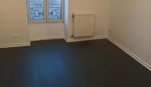 Logement tudiant T3 à Chassagny (69700)