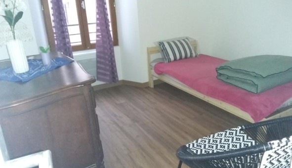 Logement tudiant T3 à Chteaudouble (83300)