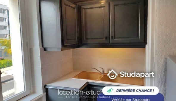 Logement tudiant T3 à Corbeil Essonnes (91100)