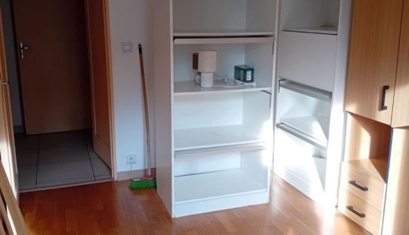 Logement tudiant T3 à Corbeil Essonnes (91100)