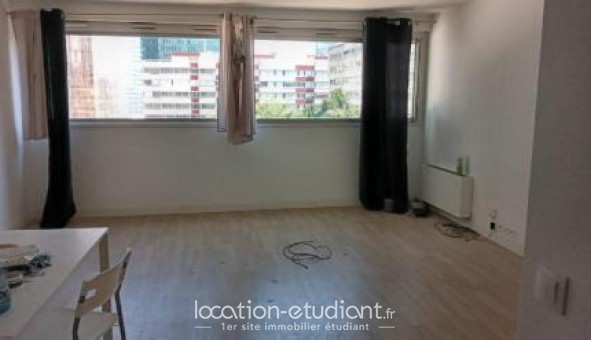 Logement tudiant T3 à Courbevoie (92400)