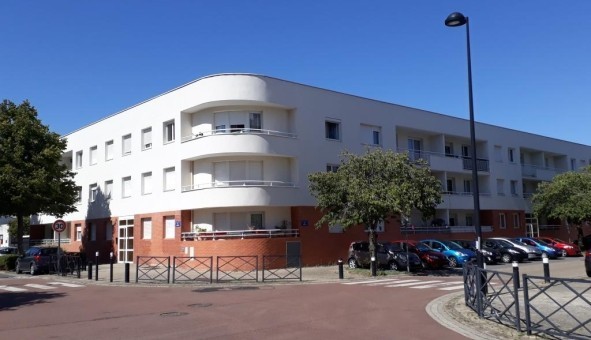 Logement tudiant Location T3 Vide lancourt (78990)