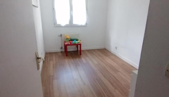 Logement tudiant T3 à vry (91000)