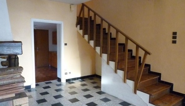 Logement tudiant T3 à Gelos (64110)