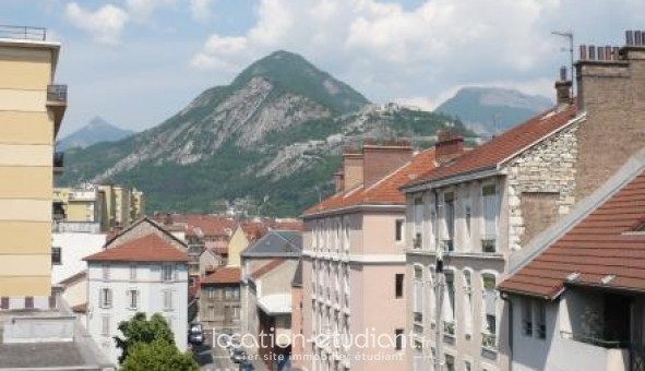 Logement tudiant T3 à Grenoble (38000)