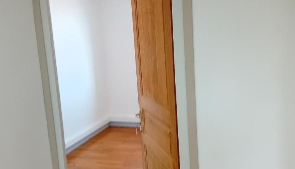 Logement tudiant T3 à Grenoble (38000)