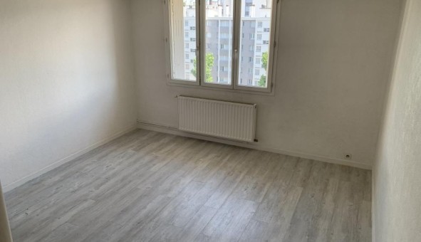 Logement tudiant T3 à Grenoble (38000)