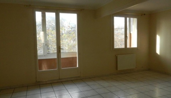 Logement tudiant Location T3 Vide Grenoble (38000)