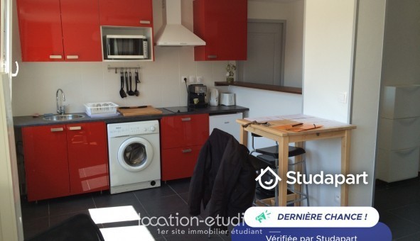 Logement étudiant Location T3 Meublé Grenoble (38000)