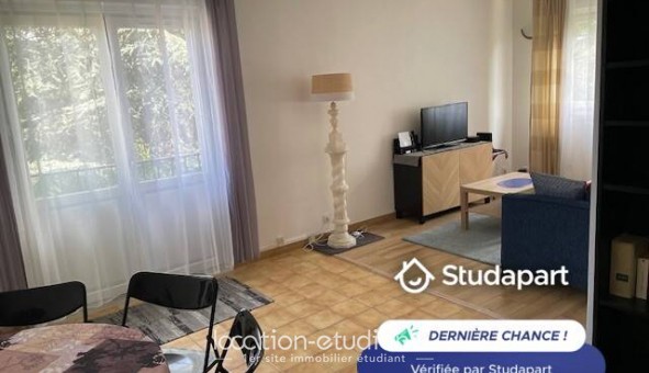 Logement tudiant T3 à Grigny (91350)