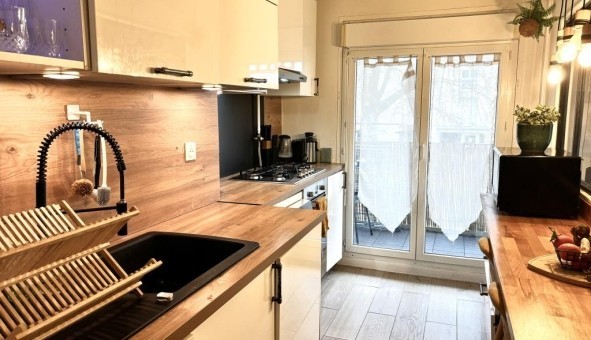 Logement tudiant T3 à Groslay (95410)