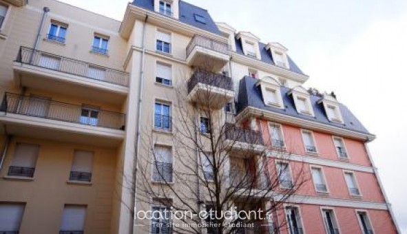 Logement tudiant T3 à La Garenne Colombes (92250)