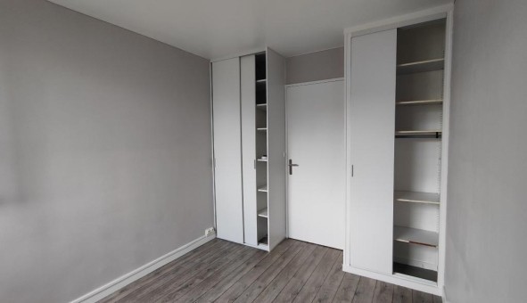 Logement tudiant T3 à Le Plessis Robinson (92350)