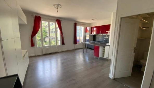 Logement tudiant Location T3 Vide Le Raincy (93340)