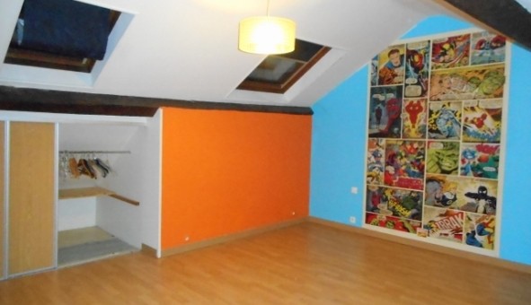 Logement tudiant Location T3 Vide Les Ayvelles (08000)