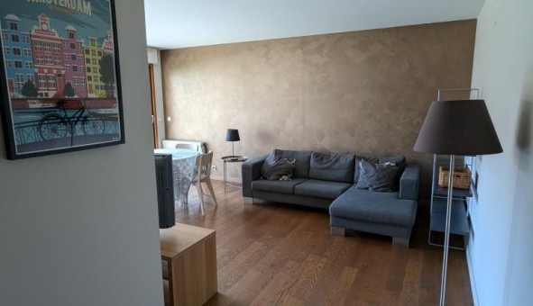 Logement tudiant Location T3 Vide Les Lilas (93260)