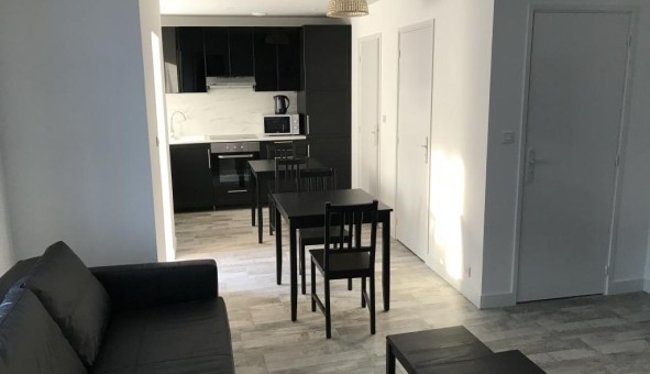 Logement tudiant Location T3 Vide Lille (59800)