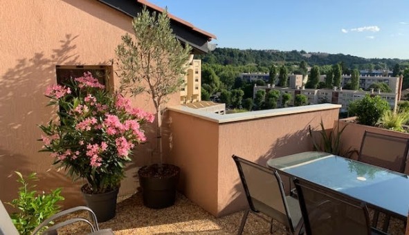 Logement tudiant Location T3 Vide Lyon 4me arrondissement (69004)