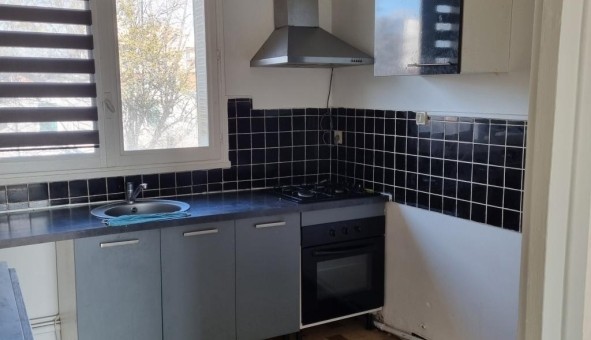 Logement tudiant T3 à Lyon 8me arrondissement (69008)