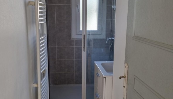 Logement tudiant T3 à Lyon 8me arrondissement (69008)