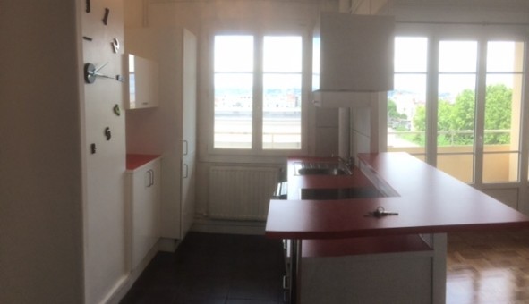 Logement tudiant T3 à Lyon 8me arrondissement (69008)