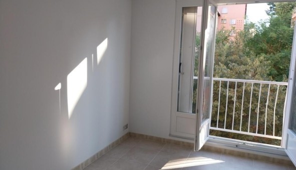 Logement tudiant T3 à Manosque (04100)