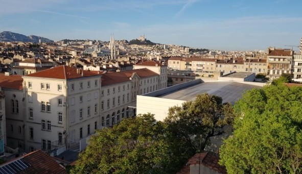 Logement tudiant T3 à Marseille 01er arrondissement (13001)