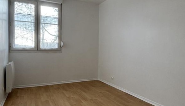 Logement tudiant T3 à Montigny le Bretonneux (78180)