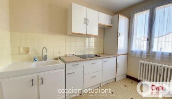 Logement tudiant T3 à Montluon (03100)