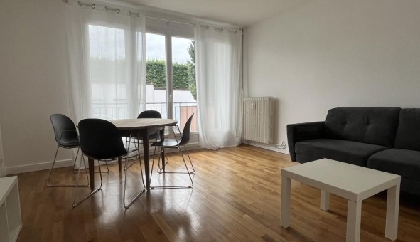 Logement tudiant Location T3 Vide Montluon (03100)