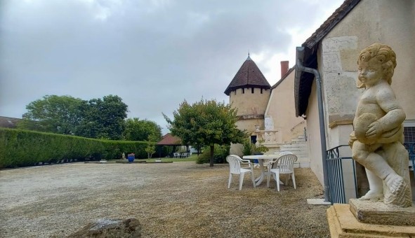 Logement tudiant T3 à Moulins sur Yvre (18390)