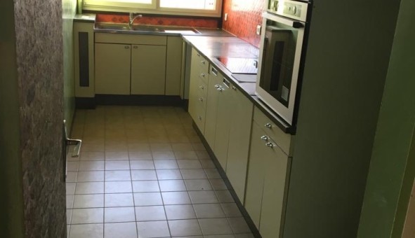 Logement tudiant T3 à Nanterre (92000)