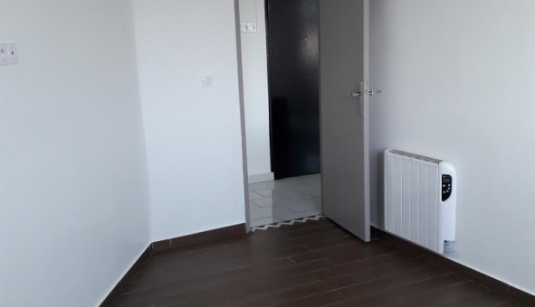 Logement tudiant T3 à Nmes (30000)