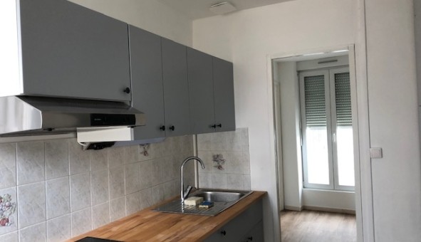 Logement tudiant Location T3 Vide Nmes (30000)