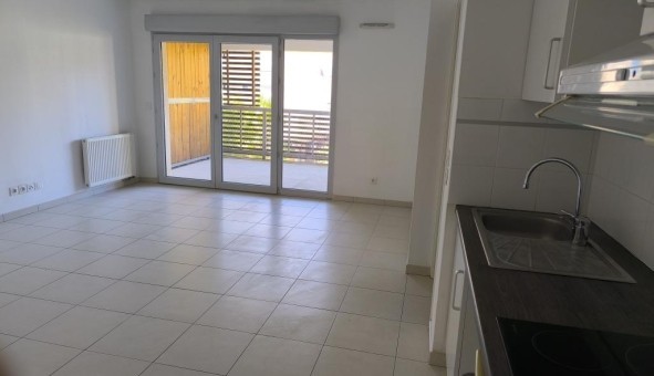 Logement tudiant Location T3 Vide Nmes (30000)