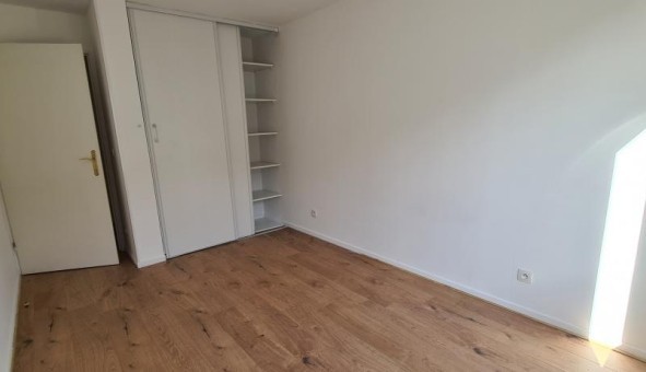 Logement tudiant T3 à Noisy le Grand (93160)